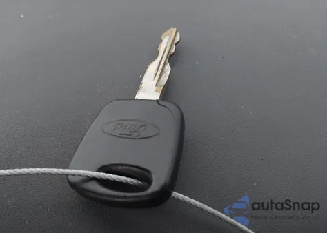 2002 Ford F-150 Xl/Xlt из США, поврежденный, VIN 1FTRF18L72NB55841